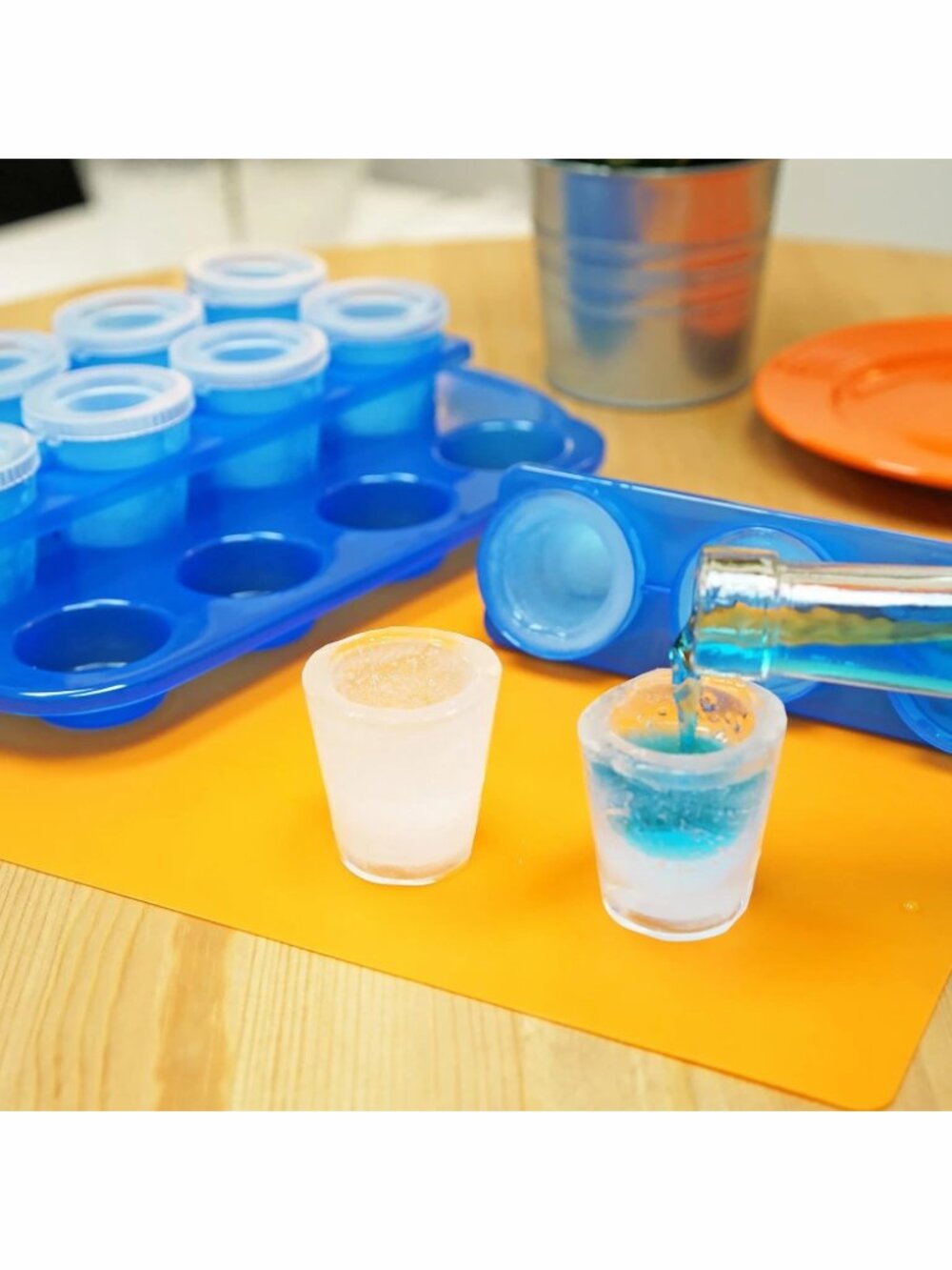 NEW 12Pc Ice Shot Glasses Serving Tray Parties / Barbecues